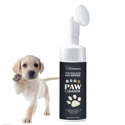 Eco-friendly Premium Pet Paw Cleaner Foam with silicone brush for no-rinse paw cleaning.