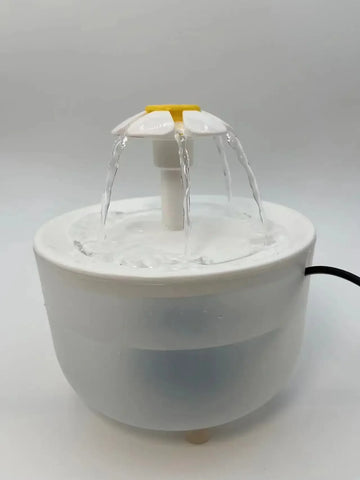 Pets Water Fountain - Ultra-Filtered 1.2L Smart Hydration System Silent