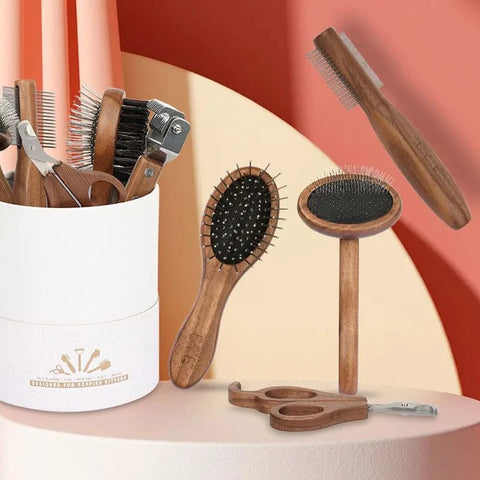 Sustainable Pet Grooming Set with Wooden Comb and Nail Clipper for Eco-Friendly Pet Care.